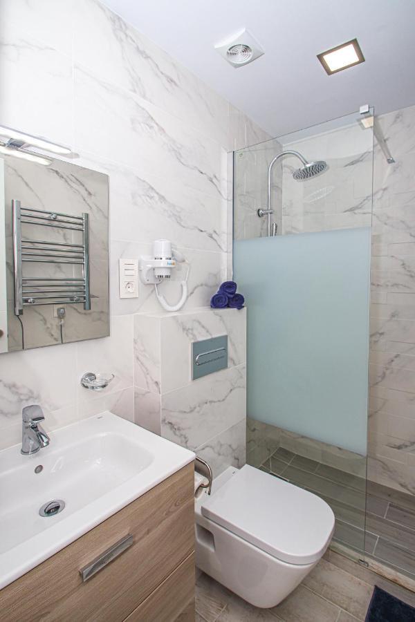 Stylish Studio For Rent With Fantastic Location In Marbella Promenade. Экстерьер фото